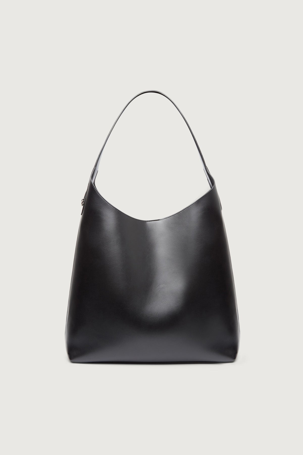 EVERYDAY SHOULDER BAG