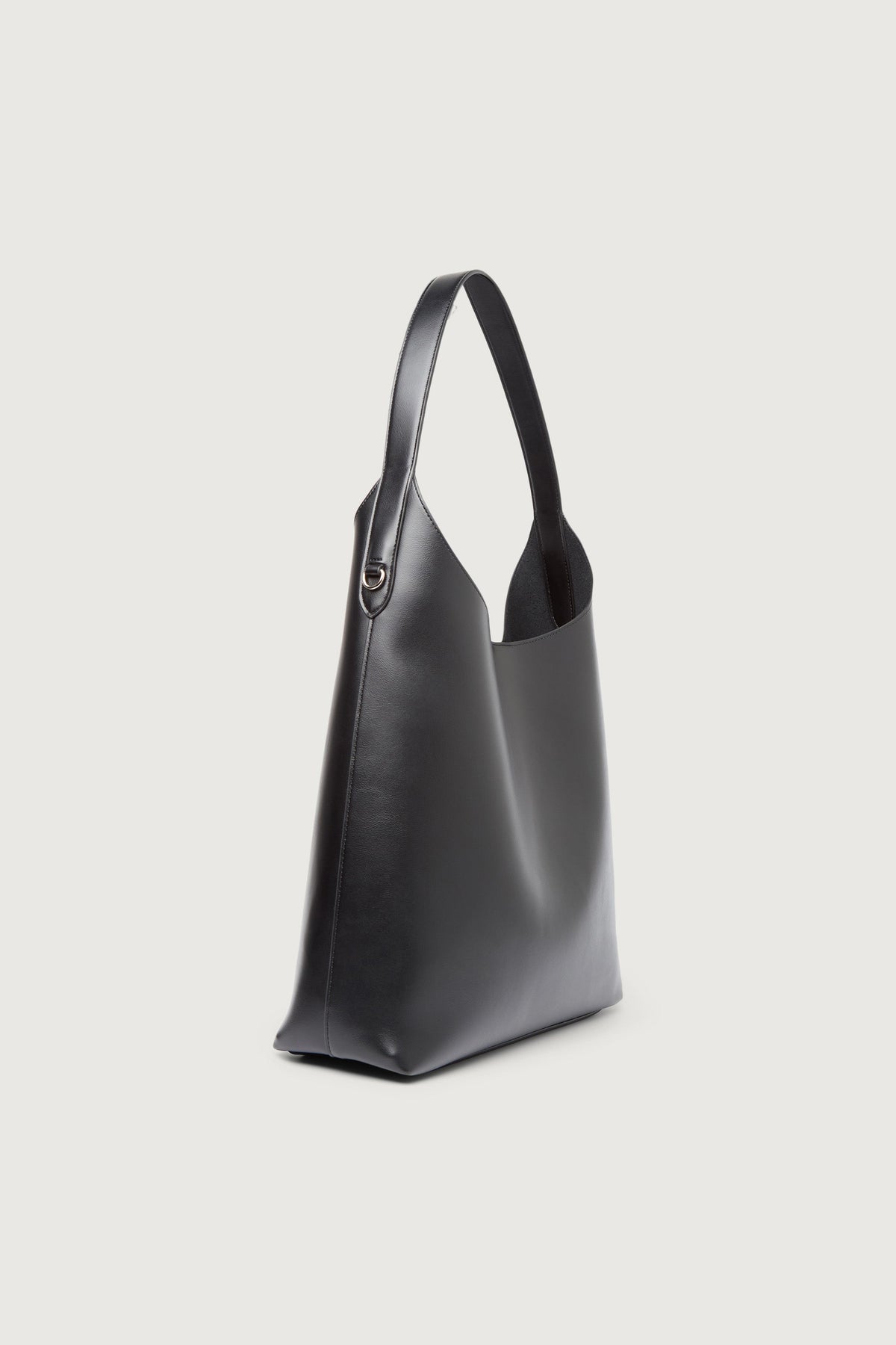 EVERYDAY SHOULDER BAG