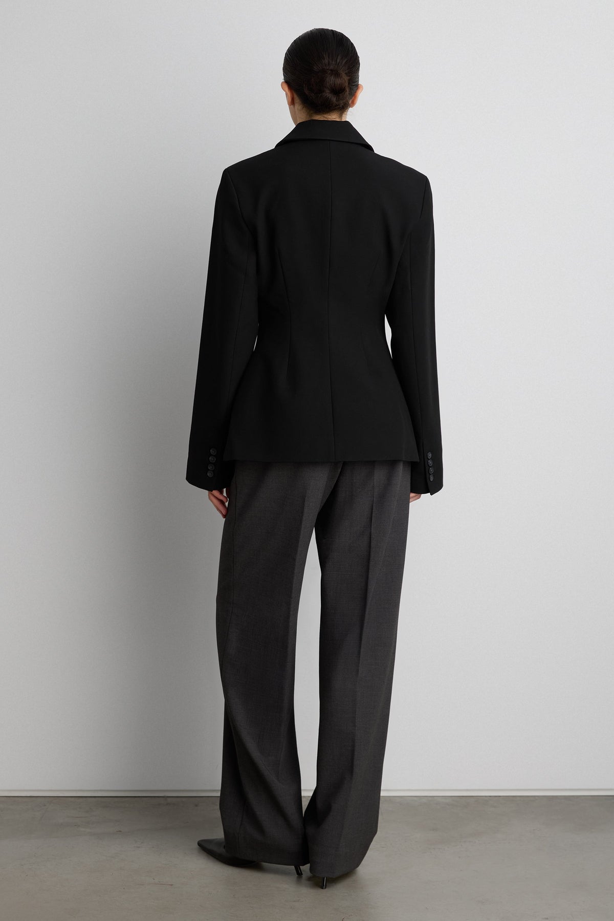 CINCHED WAIST DOUBLE-BREASTED BLAZER