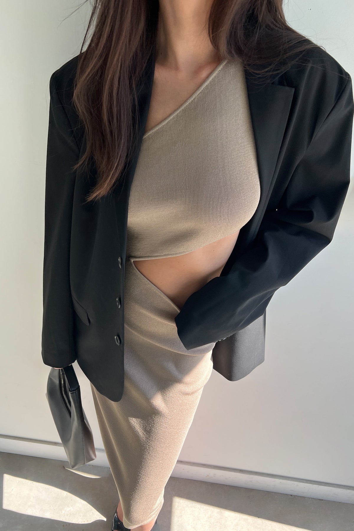 ONE SHOULDER MIDI DRESS WITH CUTOUT