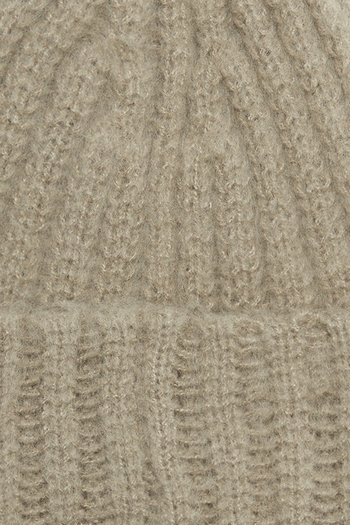 CHUNKY BEANIE