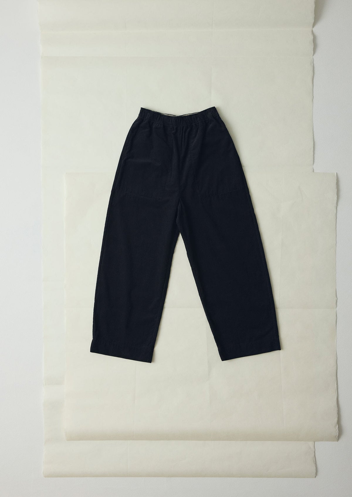 Organic Cord Barrel Leg Trousers | Charcoal