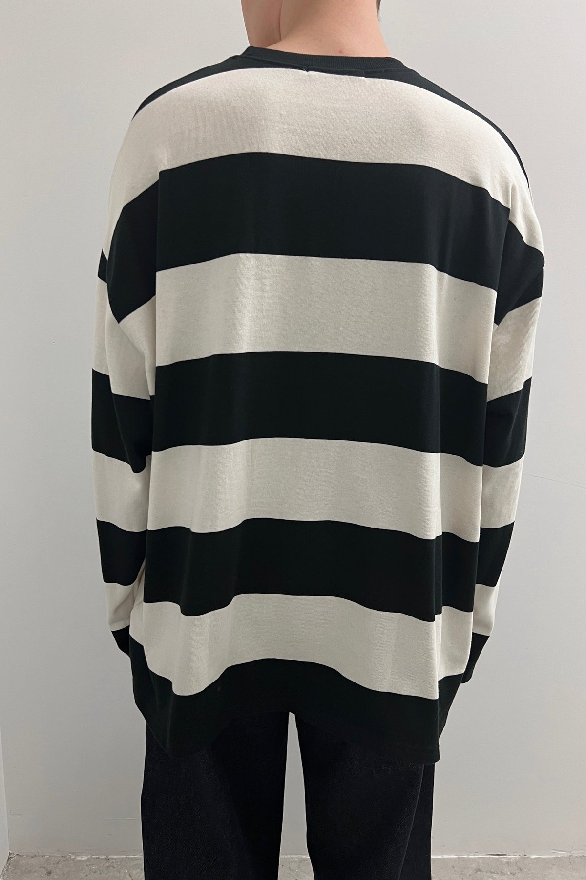 OVERSIZED STRIPED TOP