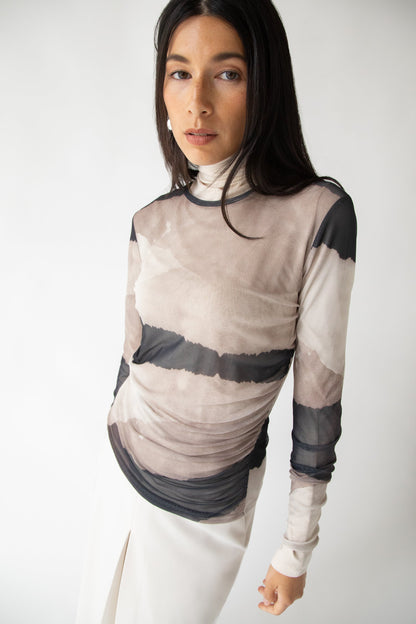 MESH LONG SLEEVE TOP