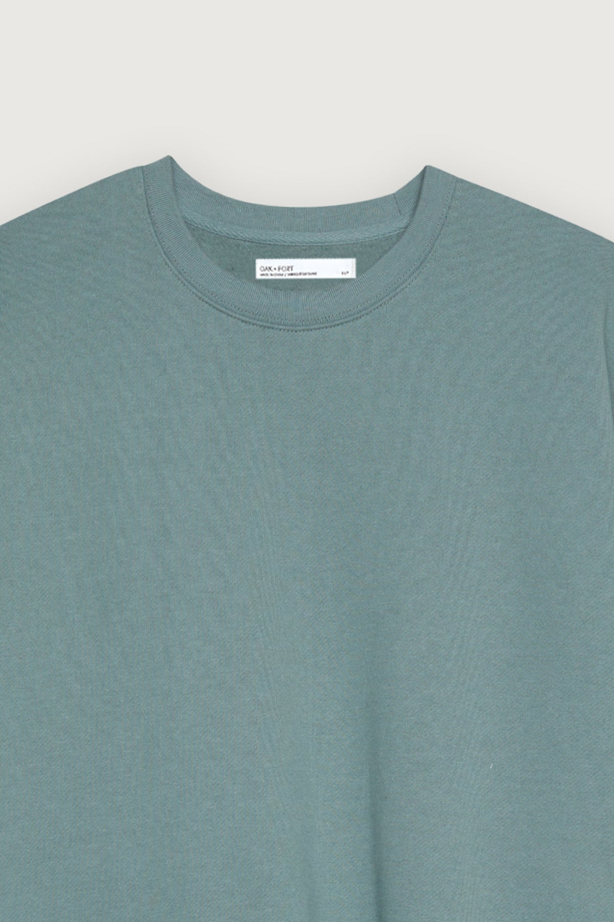 OVERSIZED SWEATSHIRT